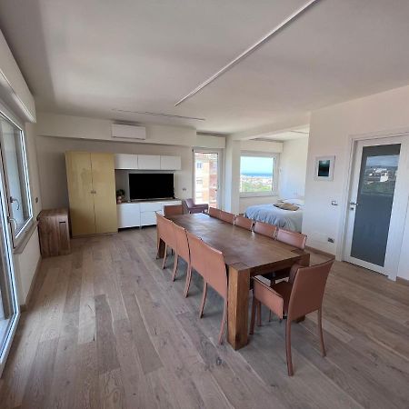Vista Mare Guest House Чивитанова-Марке Экстерьер фото
