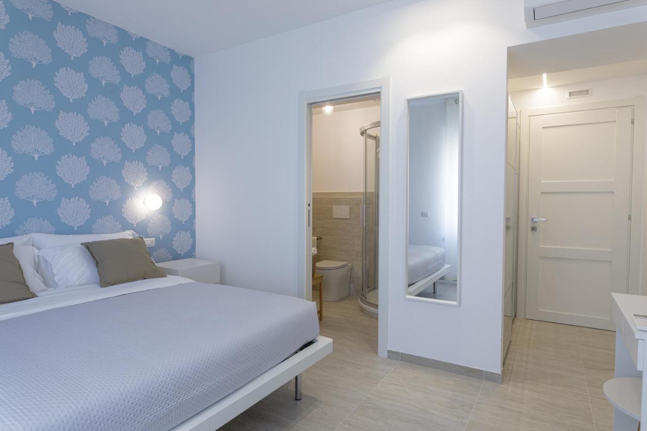 Vista Mare Guest House Чивитанова-Марке Экстерьер фото