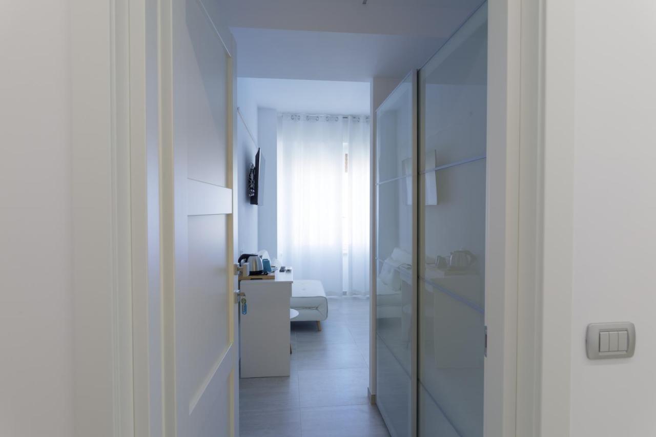 Vista Mare Guest House Чивитанова-Марке Экстерьер фото